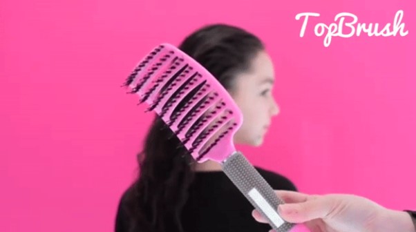 se brosser les cheveux correctement