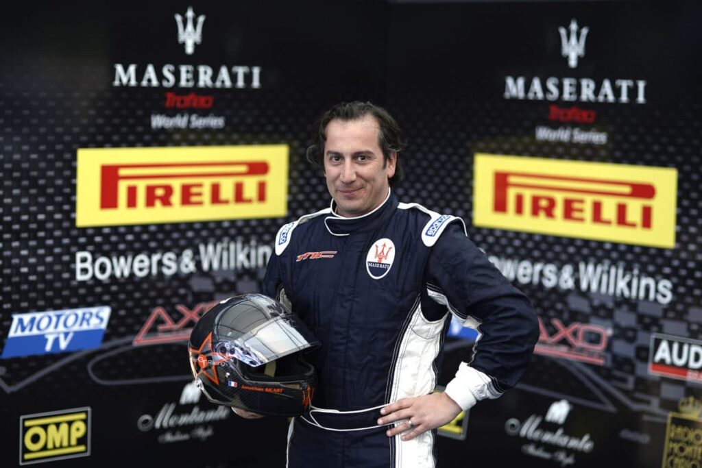 JONATHAN-SICART-PILOTE_MASERATI-GRAN-TURISMO-GT4