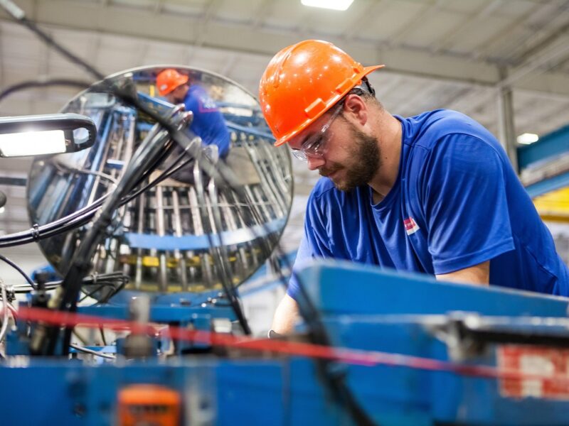 Poste de Travail Industriel sur Mesure